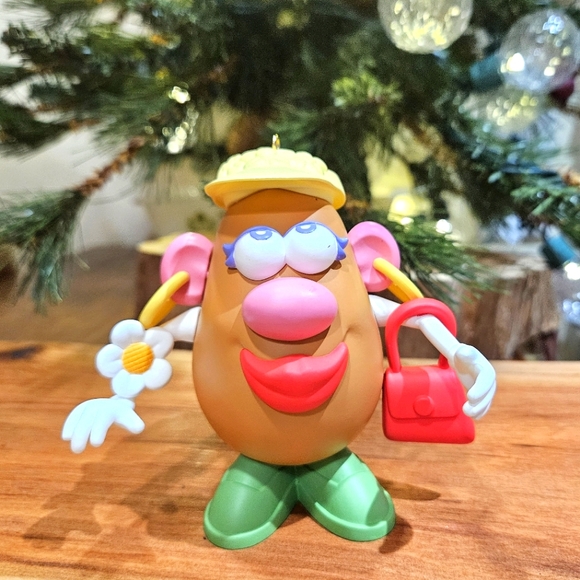 1998 Hallmark Keepsake Mrs. Potato Head ornament new in box - Picture 1 of 11
